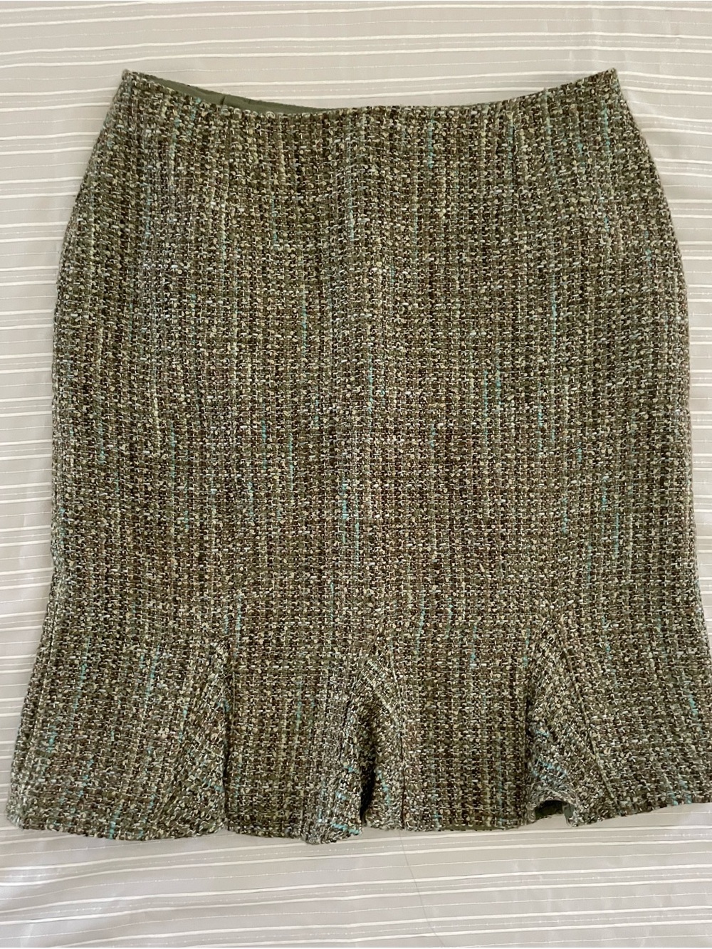 Emma James Tweed Pencil Skirt sz 12 Flared Hem in Olive and Aqua mermaid